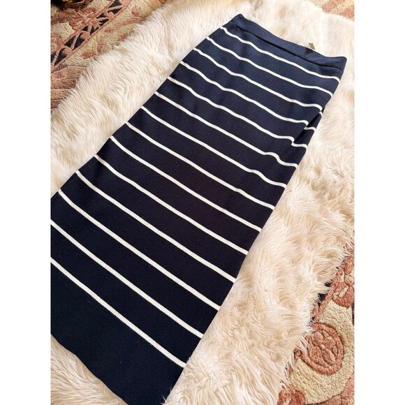 Joie Knit Sweater skirt - Picture 2 of 6